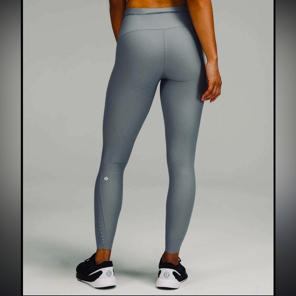 Lululemon In Focus Run Tight
Size 4 • Excellent Like-New Condition